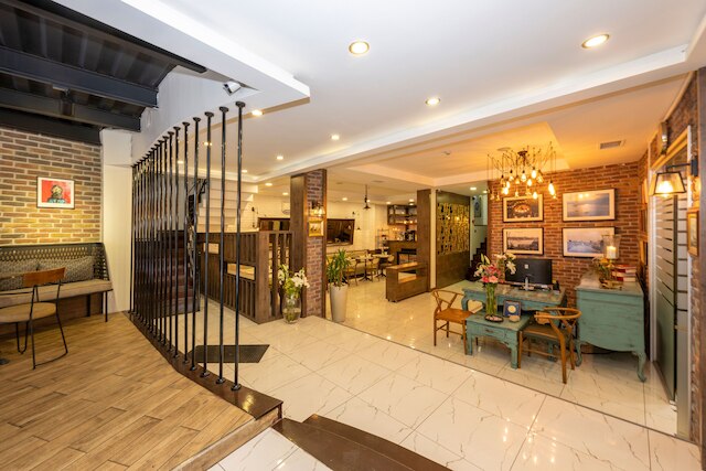 マリオンズスイートホテル