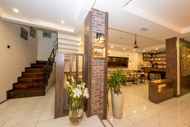 マリオンズスイートホテル