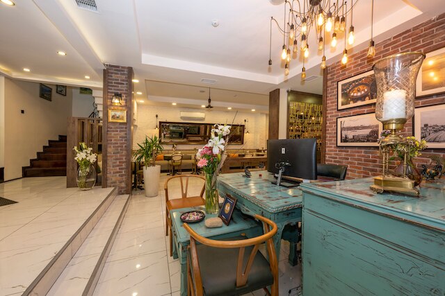 マリオンズスイートホテル