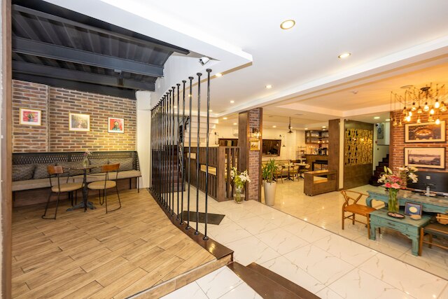 マリオンズスイートホテル