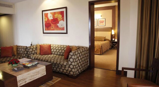 ザ リトリート ホテル & コンベンション センター