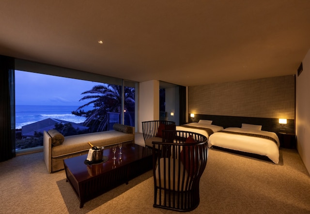 鴨川グランドホテル