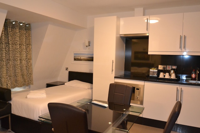 パディントン アパートメンツ