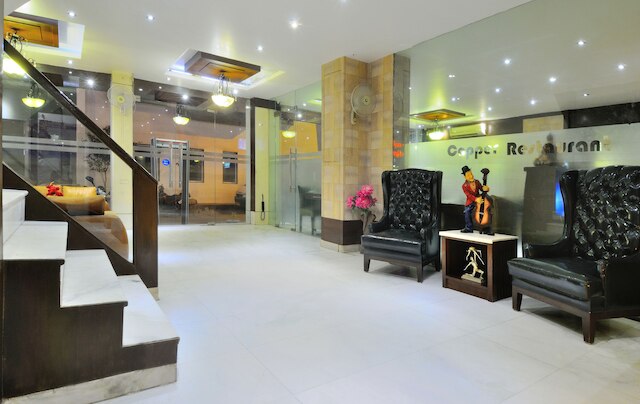 ホテル ザ ラジャ ニューデリー