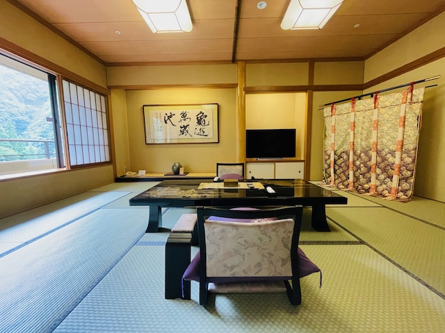 つえたて温泉ひぜんや