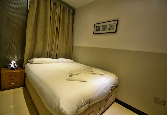 ハイドパーク アパートメンツ