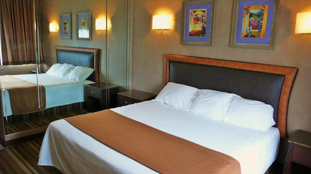 サーフサイド モーテル