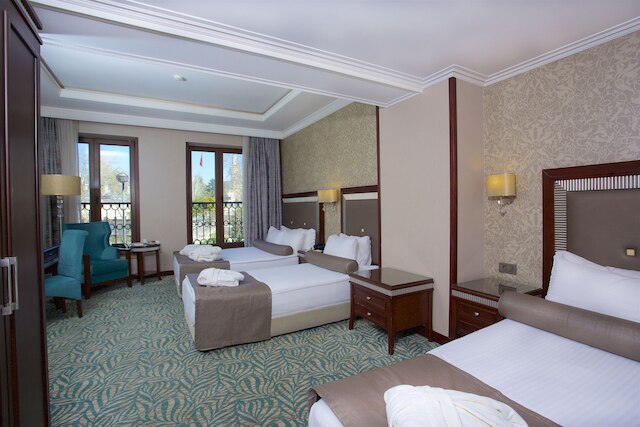 エンポリウム ホテル