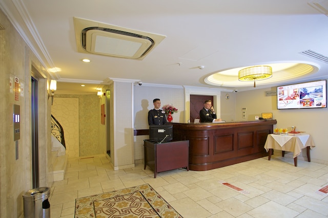 エンポリウム ホテル