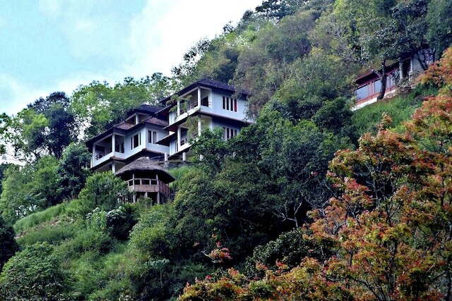 ブラックベリー ヒルズ ムンナール - ネイチャー リゾート & スパ