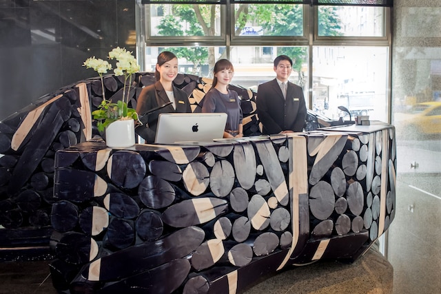 グロリア レジデンス