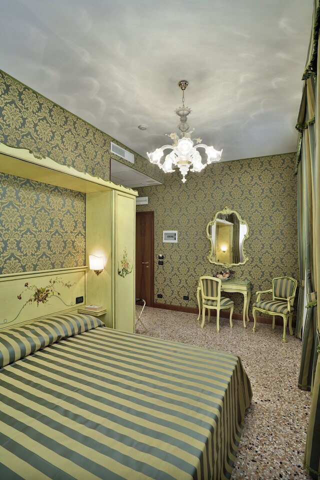 ホテル アル マルカントン