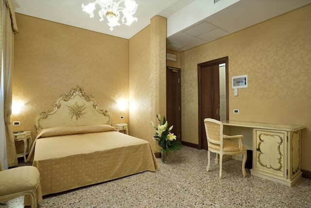 ホテル アル マルカントン