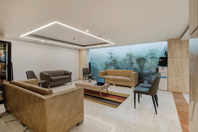 アイリス パーク ホテル