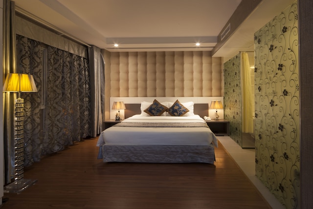 サンフラワー ラグジュアリー ホテル