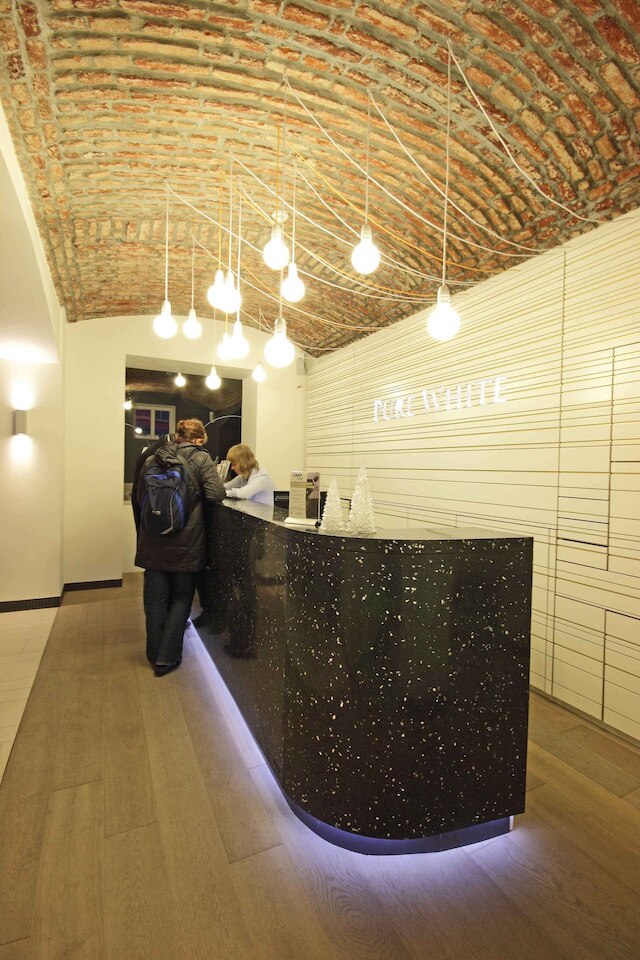 ピュア ホワイト