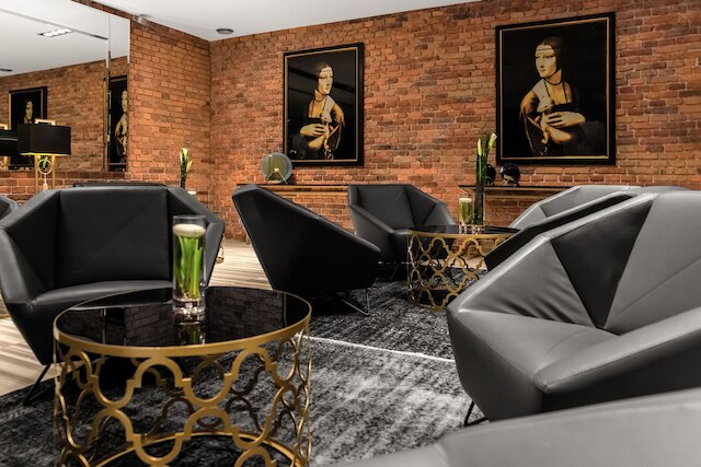 クイーン ブティック ホテル