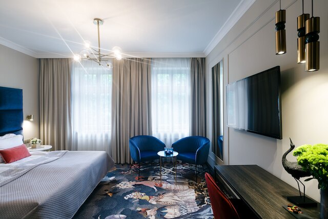 クイーン ブティック ホテル