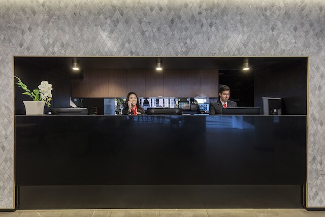 アロー オン スワンストン