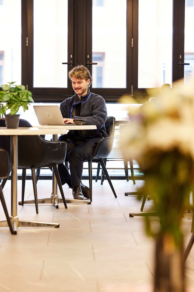 アロー オン スワンストン