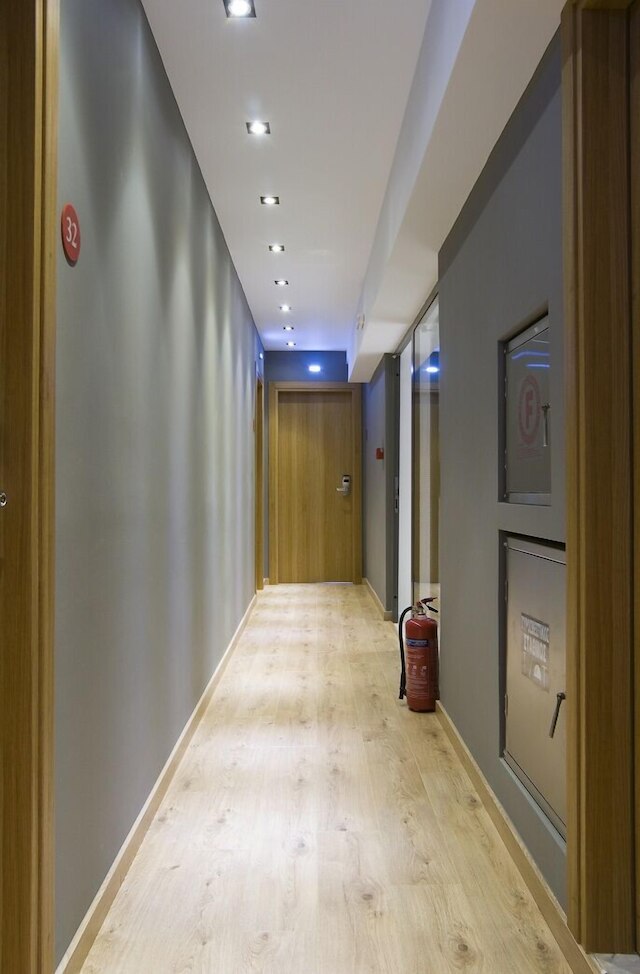 ア フォー アテネ