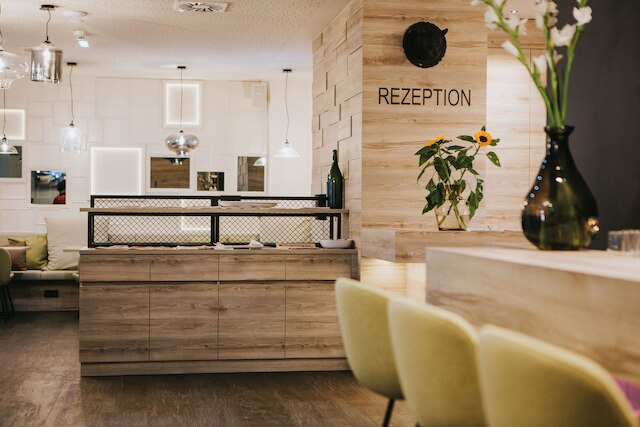 ホテル シュヴァーツァー バー