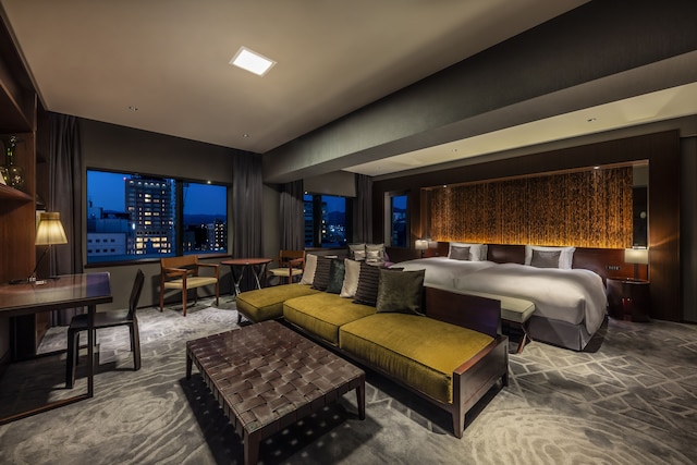 ザ ロイヤルパークホテル 京都三条