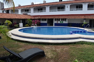 ホテル プラザ アルメンドロス、イスラ ムヘレス