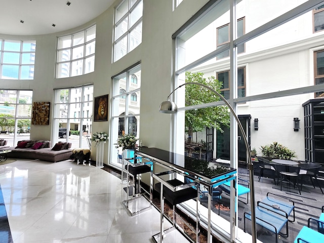 ザ ブレス ホテル アンド レジデンス