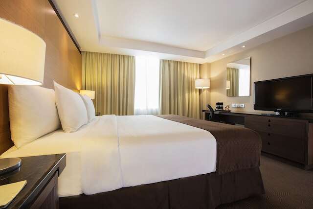 クリスタル アーバン アエロプエルト シウダー デ メキシコ