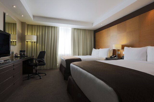 クリスタル アーバン アエロプエルト シウダー デ メキシコ