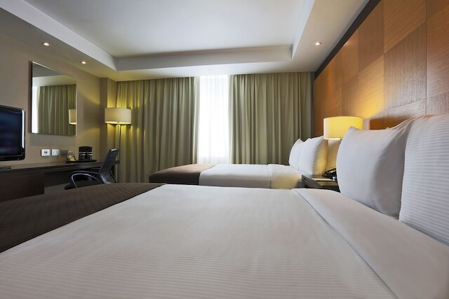 クリスタル アーバン アエロプエルト シウダー デ メキシコ