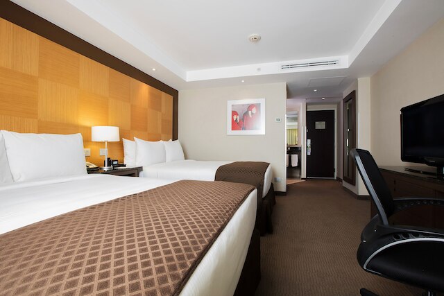 クリスタル アーバン アエロプエルト シウダー デ メキシコ