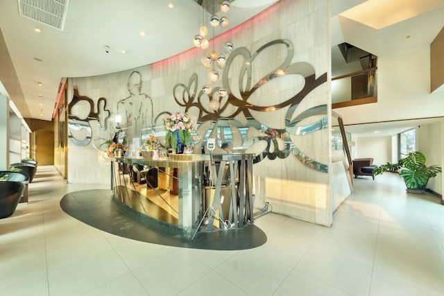 M2 ドゥ バンコク