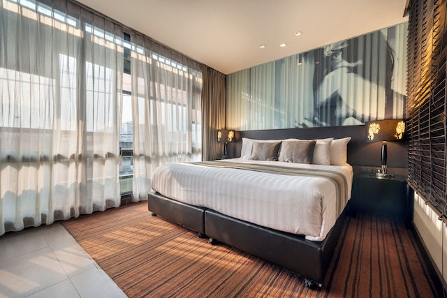 M2 ドゥ バンコク