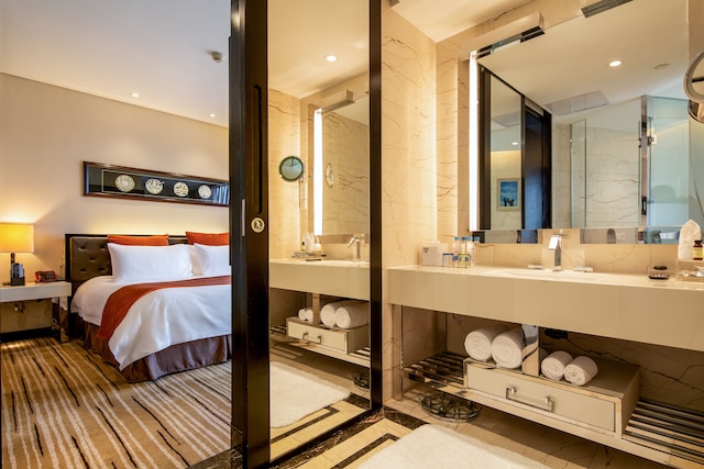 プルマン 貴陽 (貴陽鉑爾曼大酒店)