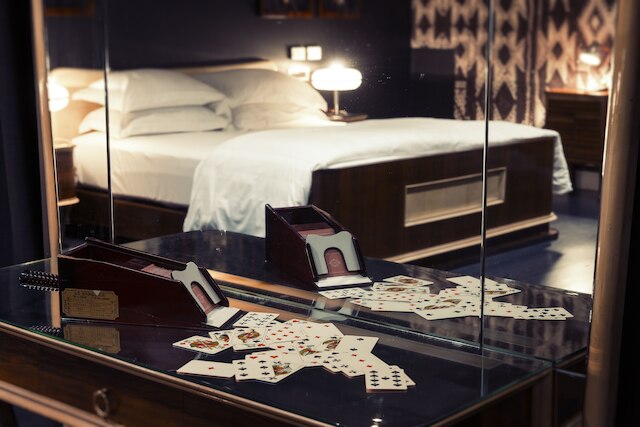 アエトス ミラン