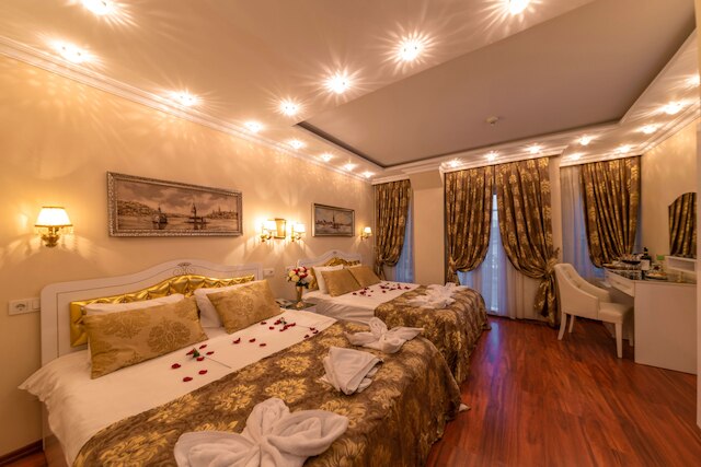 チャーム ホテル