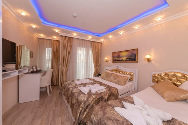 チャーム ホテル