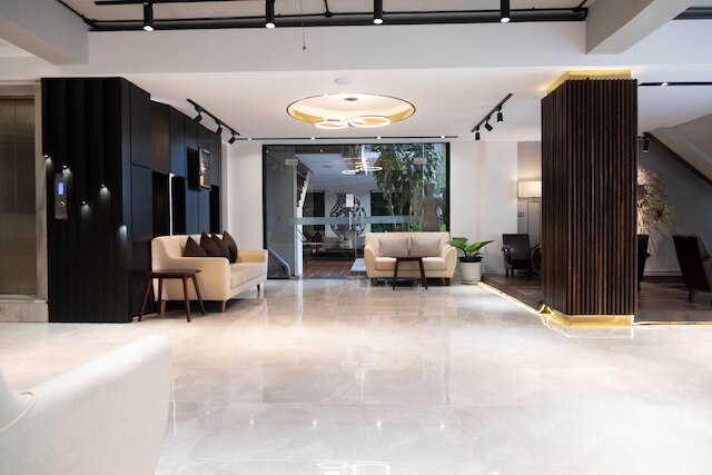 キング グランド ブティック ホテル