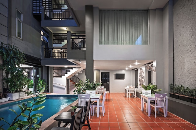 キング グランド ブティック ホテル