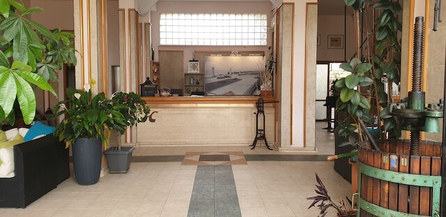 ホテル コラーロ