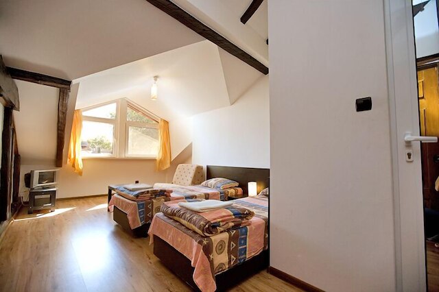 ゲスト ルームズ プロウディフ