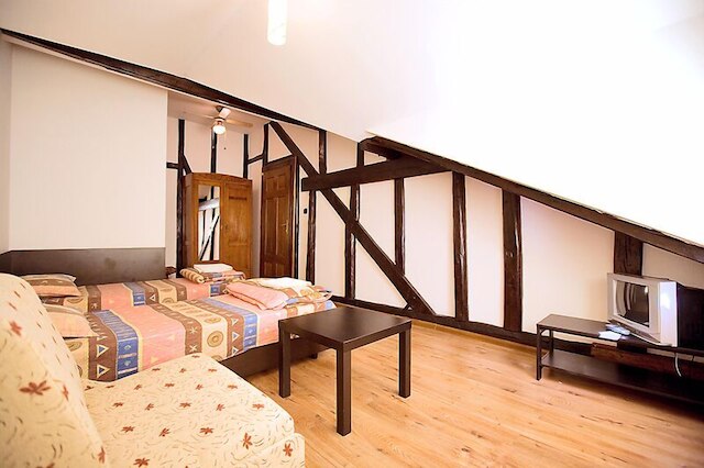 ゲスト ルームズ プロウディフ