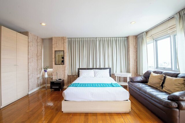 ナラ スイート レジデンス バンコク