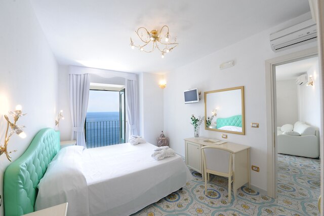 ホテル ヴィラ マリア ピア