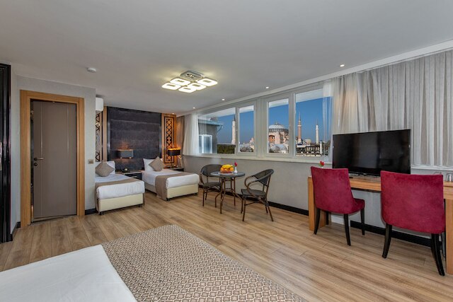 アリストクラット ホテル