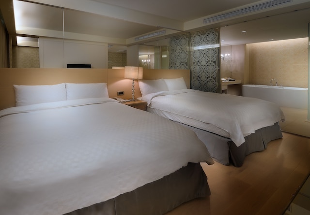 ザ クリスタル リゾート サン ムーン レイク (日月潭晶澤會館)