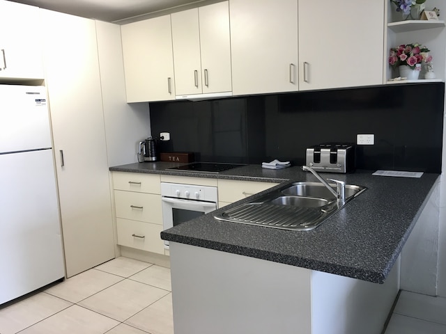 バーレイ パームス ホリデイ アパートメンツ