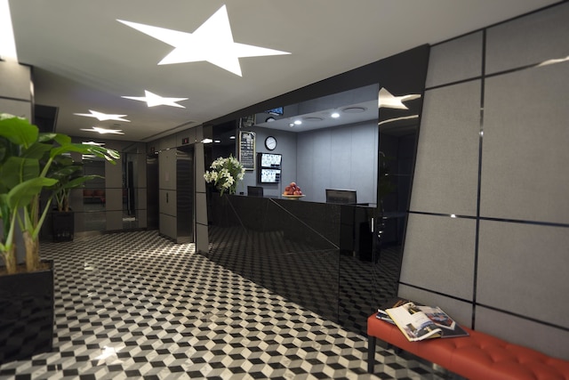 ホテル 81 プレミア ハリウッド